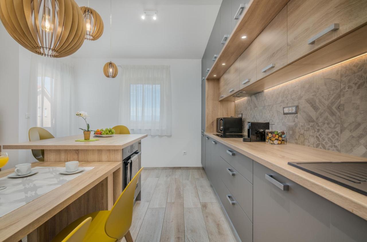 Apartment Sunshine كليمنو المظهر الخارجي الصورة